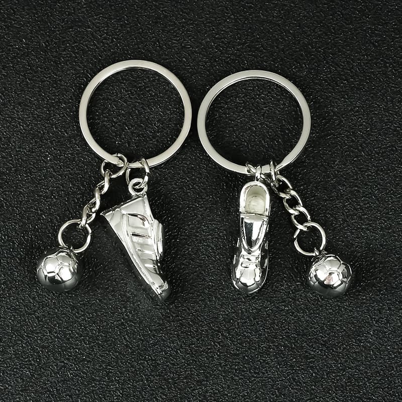 Wholesale World Cup Small Metal Simulation Football Boot Pendant Keychain Team Souvenir Football Keyring