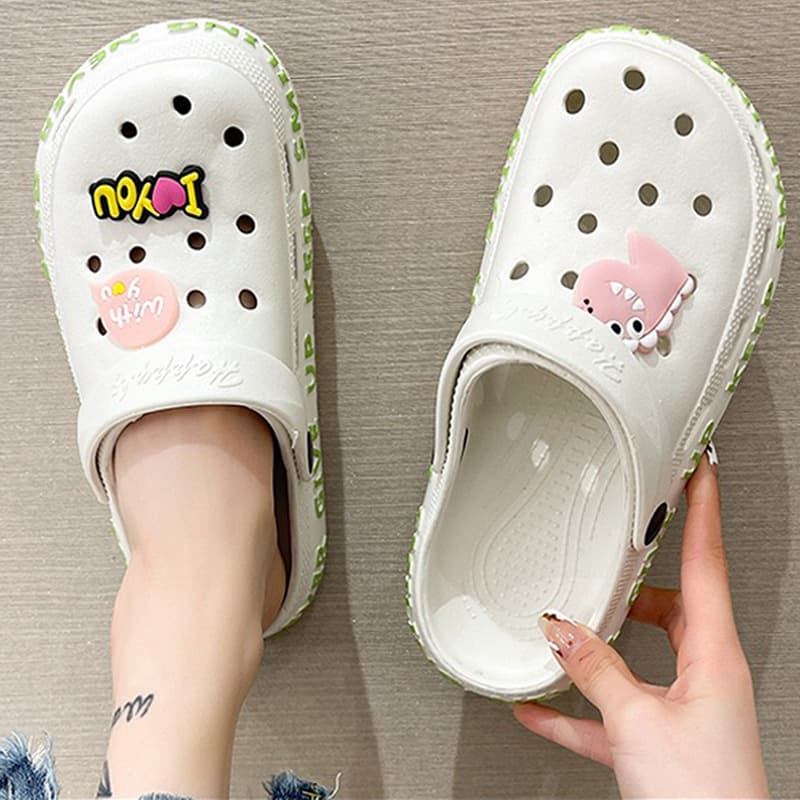 Wholesale EVA Outdoor River Sandals Women Cheap Cute Cartoon Couple Clogs Man Clogs