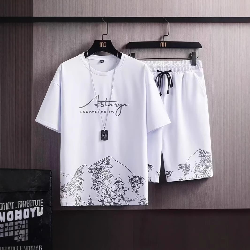 Ice silk suit two-piece men's short-sleeved T-shirt summer fashion new casual shorts sports basketball handsome men's clothing