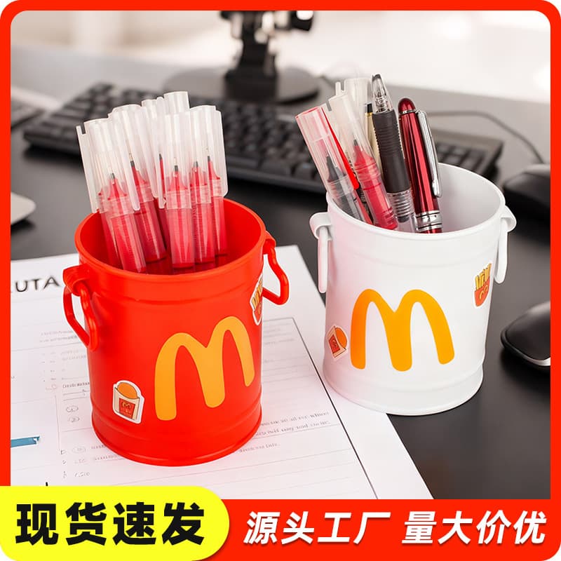 Cute and stylish creative pen holder/stationery storage box, a retro-style ornament for students, desks, and offices, with a large capacity.