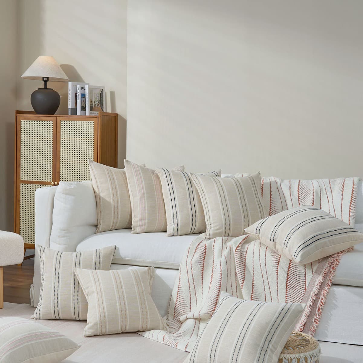 New Style Simple Modern Polyester Cotton Pillow Case Living Room Furniture Sofa Bedroom Advanced Sense Pillow Case Cushion Cover