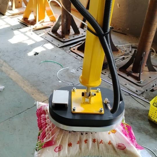 Movable Assist Mechanical Arm Reciprocating Lift Intelligent Balancer Hoist Manipulator Equipment Handling Assist Manipulator