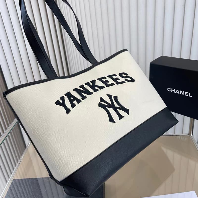 Korean MLB 2025 New Embroidered Large Tote Bag, Large Capacity Vintage Monogram Handbag Shoulder Bag for Commuting Trendy Women