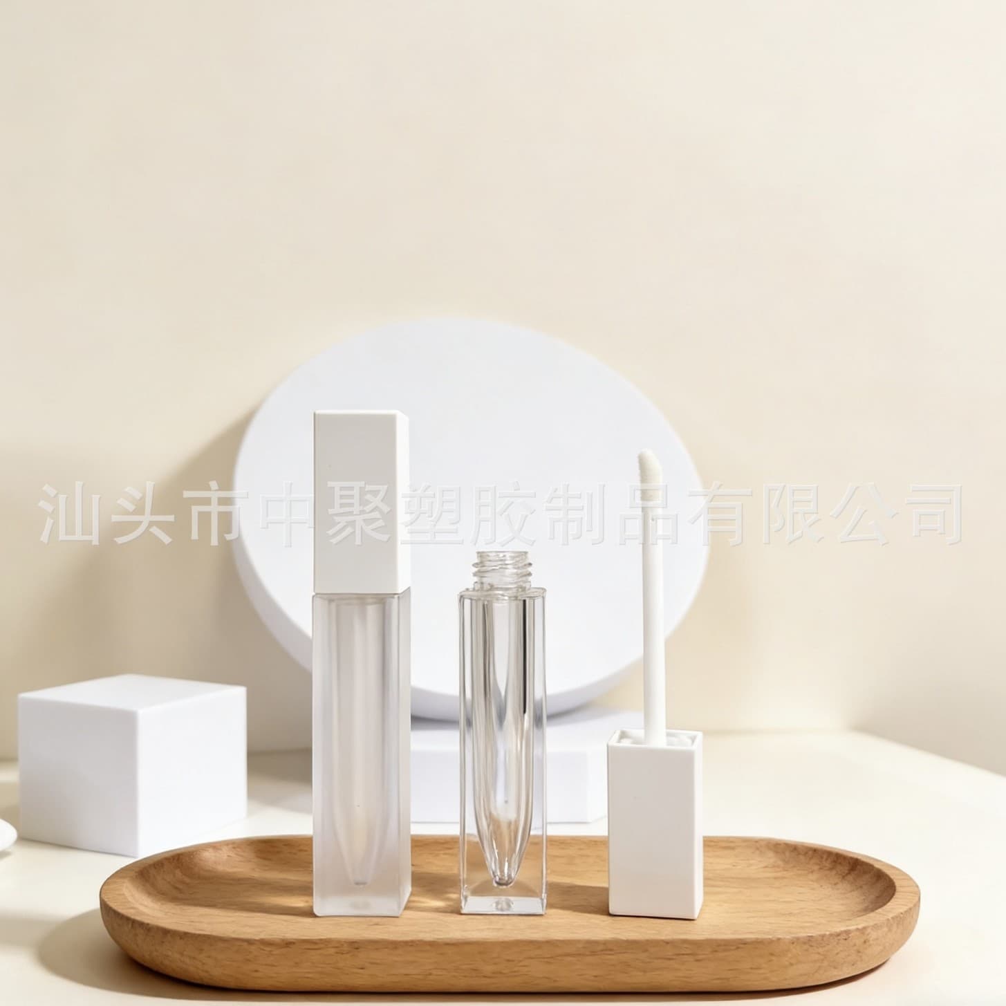 Ready stock transparent square lip gloss tube 8ml lip glaze lip oil tube lipstick tube printable LOGO cosmetics packaging material manufacturer