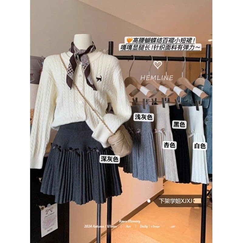 Fashion High-Waist Knitted Pleated Skirt for Women Fall Winter 2025 New Sweet Bow Tie Versatile A-Line Short Skirt