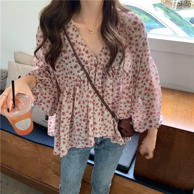 Korean style loose and slim collar retro floral long-sleeved chiffon top for women in autumn with super fairy temperament