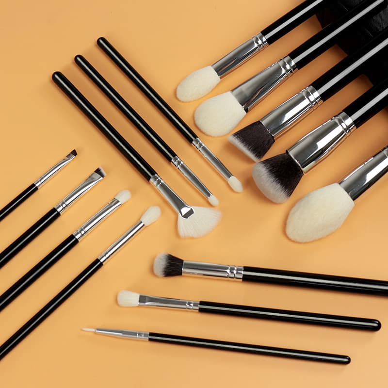 High-End Animal Hair Makeup Brushes Set 15 Pieces Beauty Salon Professional School Training Wood Handle Long Bristle Beauty Tools