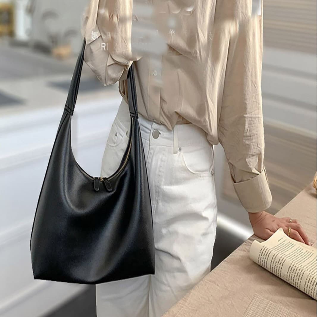 Korean Soft Leather Minimalist Solid Color Large Capacity Commuter Underarm Bag Gentle Lady Casual Crescent Shoulder Bag iPad Bag