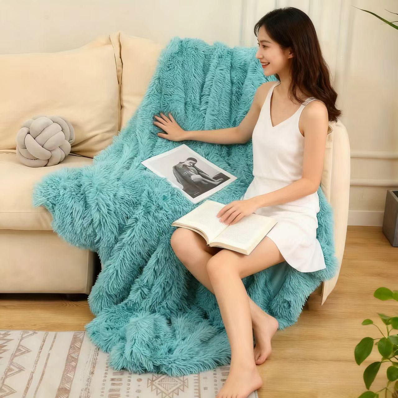 Brand new solid color plush blanket modern simple style multi-color optional nap nap blanket office home blanket