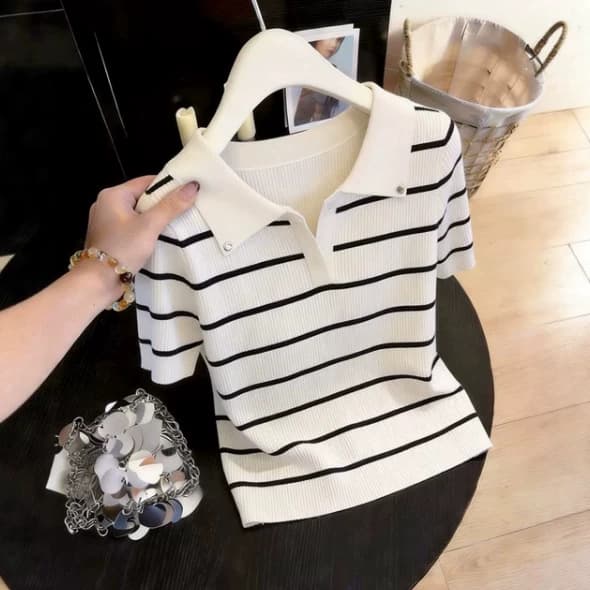 Korean Style Fashionable Striped Patchwork Turn-Down Collar Short-Sleeve Knit Top for Women, 2026 Summer New Model, Super Stylish Outfit Top