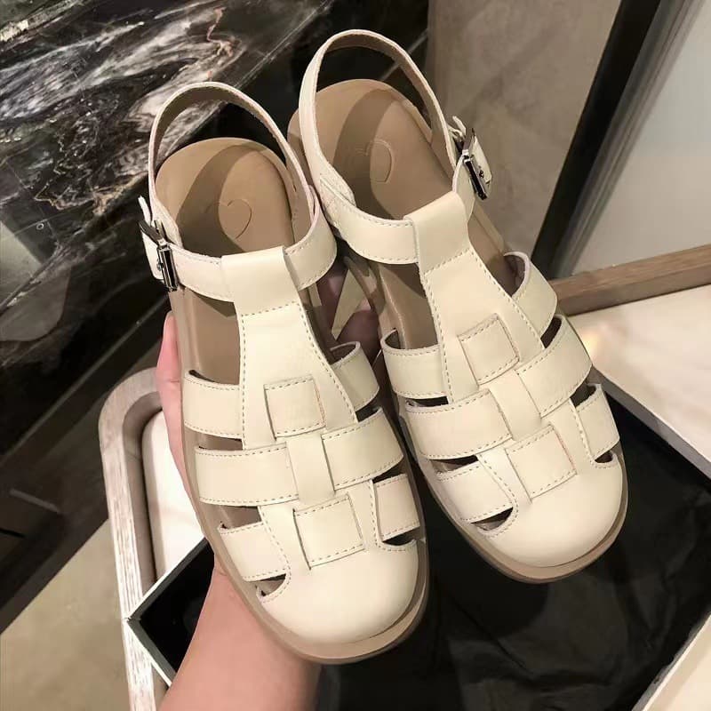 Flat Roman Sandals for Women, Closed-Toe Summer 2025 Thick-Soled Vintage French Woven Soft-Bottom Sandals