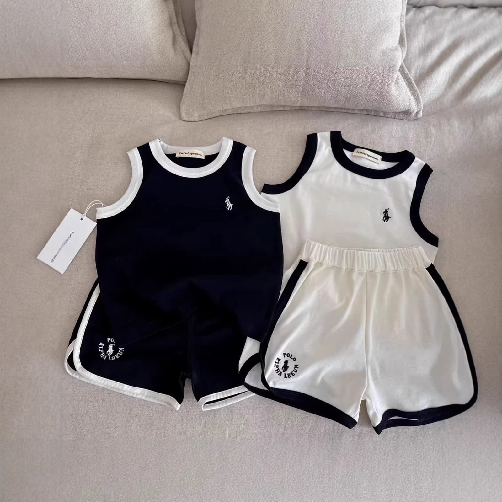 Children's Set New 2026 Summer Boys' Vest Set Korean Trendy Brand Sleeveless Cotton T-Shirt Baby Girls' Two-Piece Set