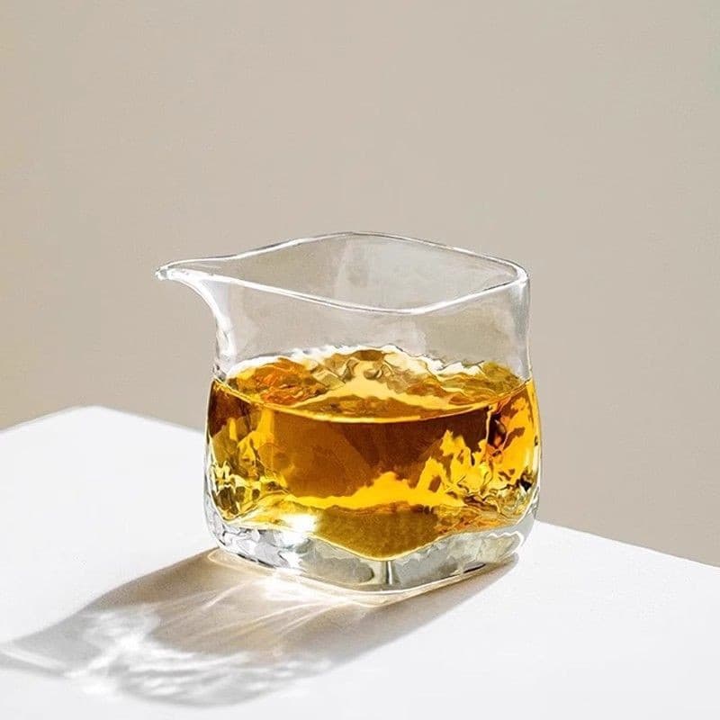 High Borosilicate Heat-Resistant Glass Fairness Cup, Square Tea Divider for Home Use, Single Cup Small Tea Sea Tea Set Even Cup