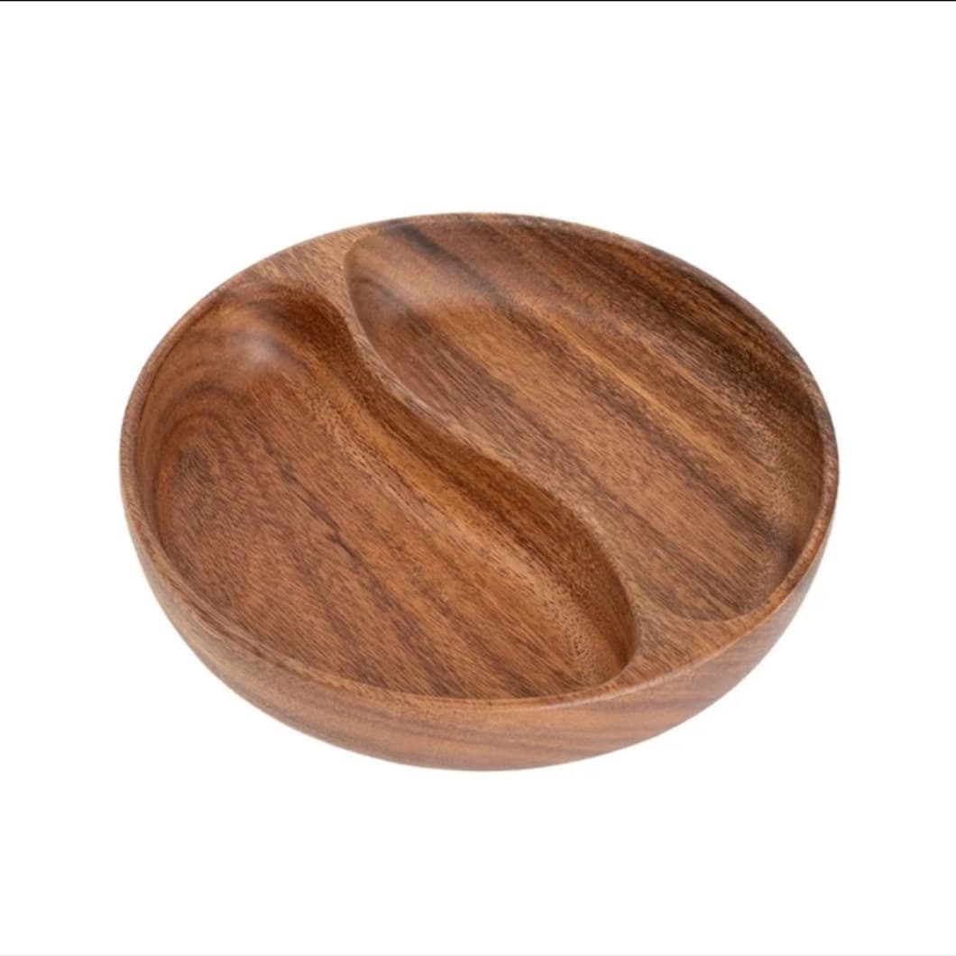 Manufacturer wholesale walnut fruit tray with compartments, salad bowl, solid wood Tai Chi shaped round snack plate
