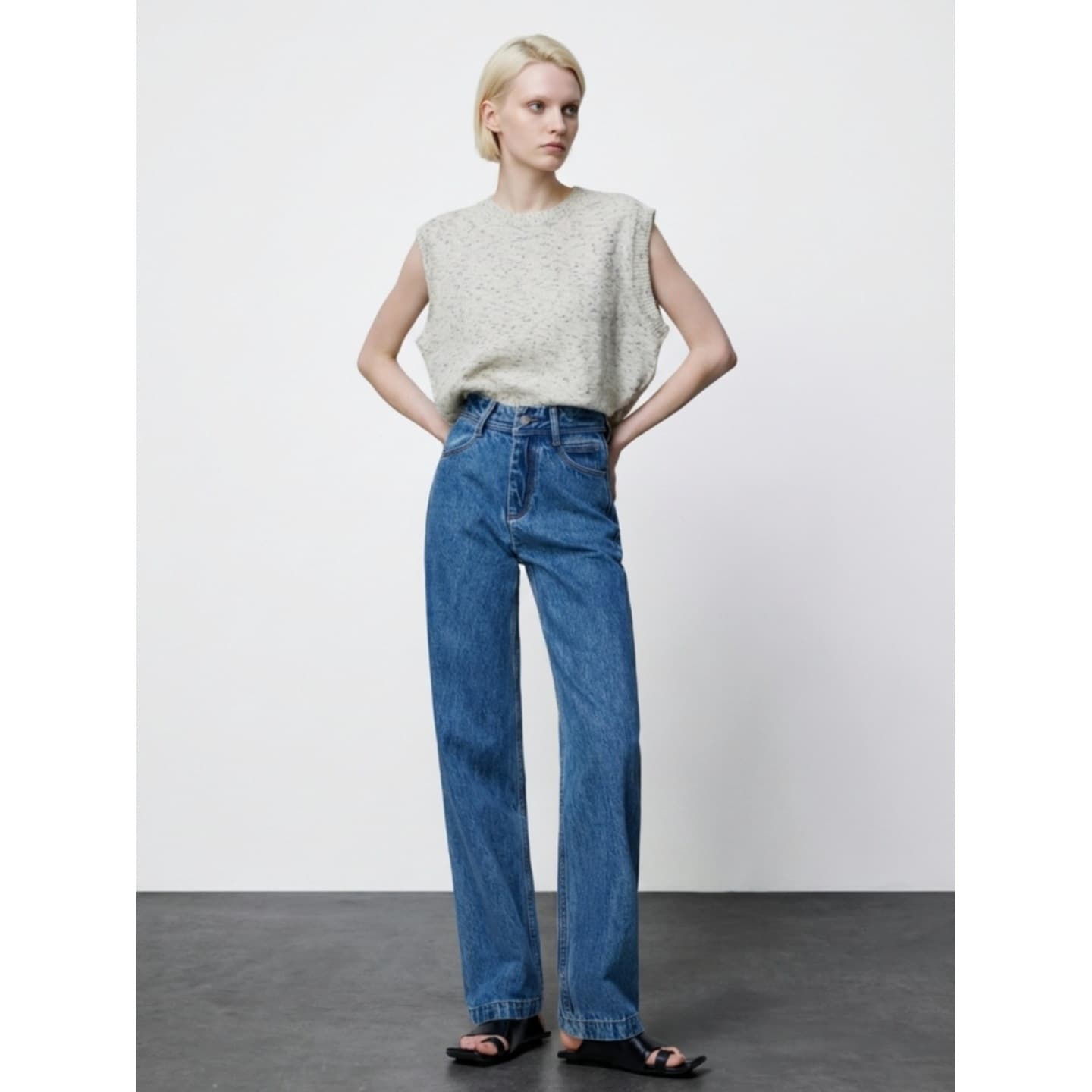 2026 Spring New Arrival Women's Jeans, Premium Denim Fabric, High-Waisted Straight-Leg Pants, Slimming and Height-Enhancing, Three Colors Available