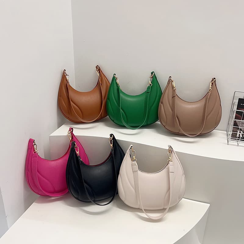 Textured Embossed French Underarm Bag for Women 2025 New Fashion Trendy Single Shoulder Bag Stylish Versatile Commuter Crossbody Bag