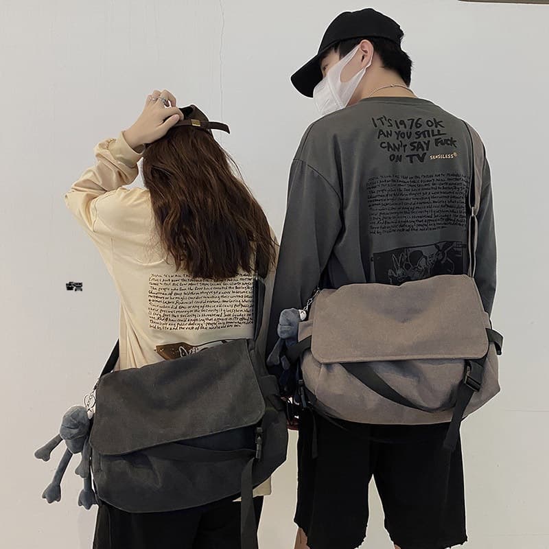 Korean-style simple retro ins cool canvas bag for men and women, trendy single-shoulder crossbody bag, new handbag, factory direct