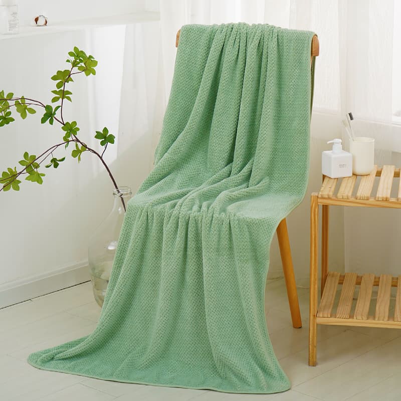 Polyester-Cotton Coral Fleece Waffle Towel Set 3-Piece Set for Home Use, Absorbent Bath Towel Wholesale with Custom Logo