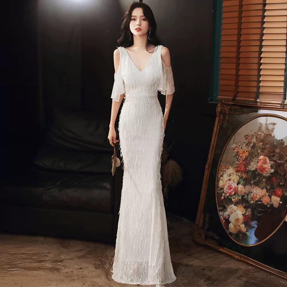 White Fishtail Evening Gown 2026 New Long Elegant Socialite Hostess Dress Sexy V-Neck Evening Dress