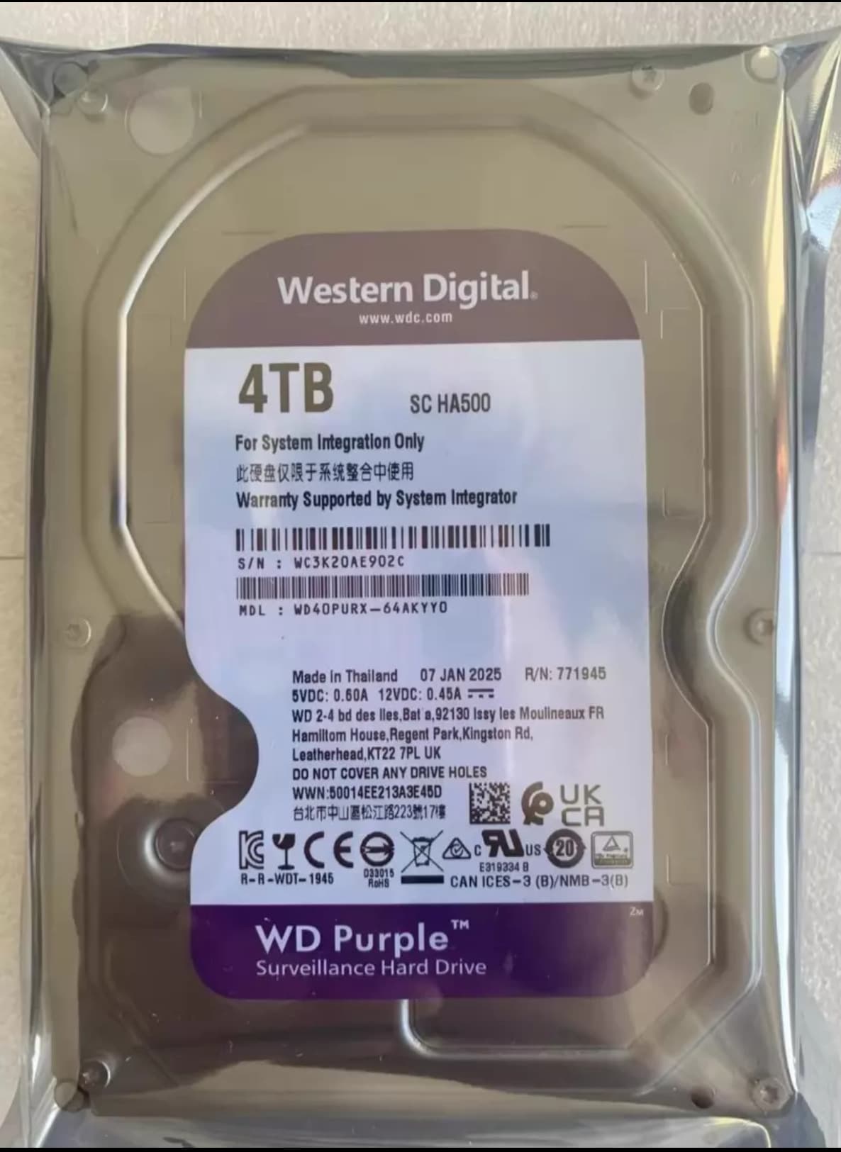 Compatible with 3.5-inch hard drives 4T/8T/6T mechanical hard drives. SATA hard drives Seagate/Western Digital/