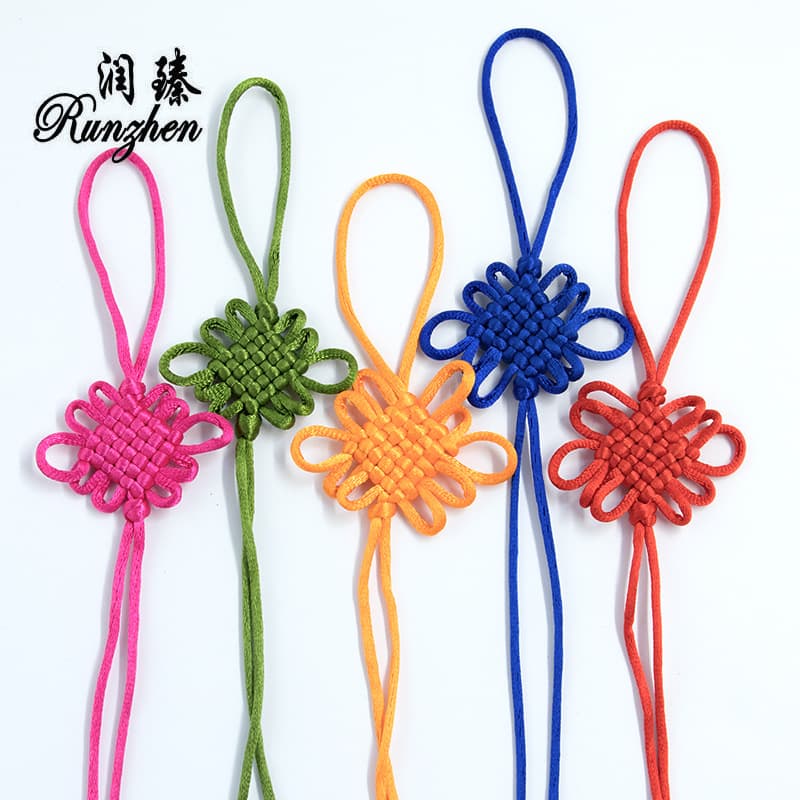 No. 5 6-loop small Chinese knot hanging ornament Chinese knot decoration small lantern string can be paired with tassel peach wood Fang Sheng knot wholesale