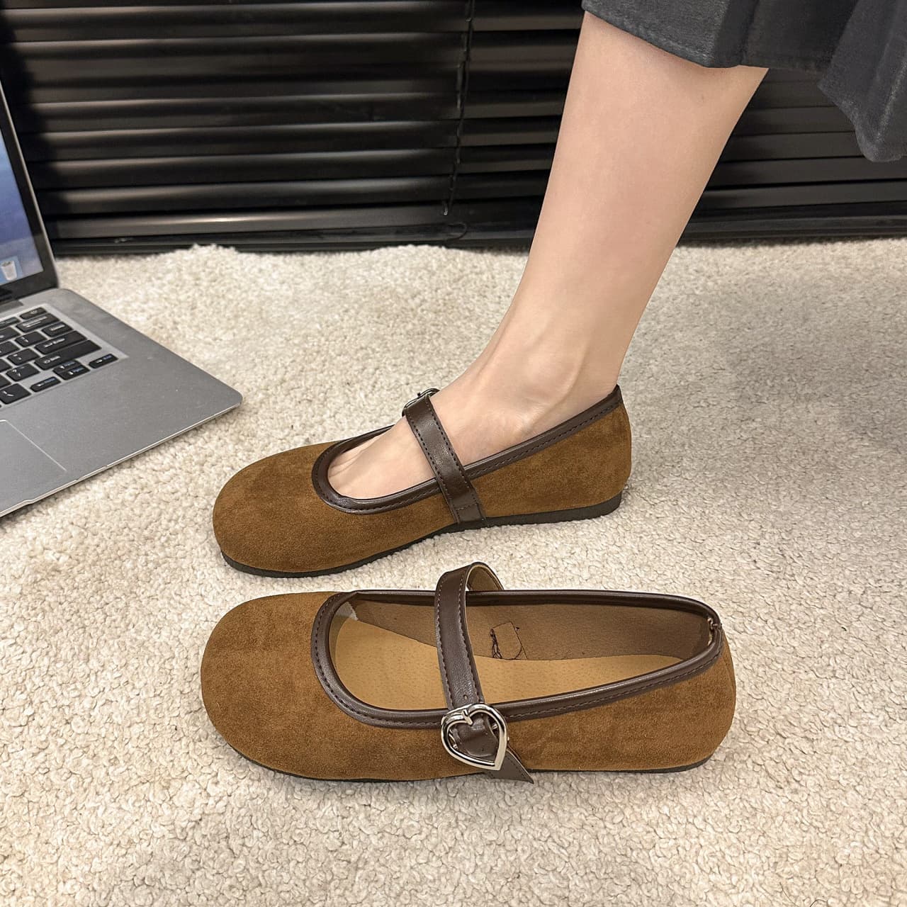 Retro Soft-Buckle Women's Shoes 2025 Spring New Flat Leopard Print Round-Toe School Style Mary Janes
