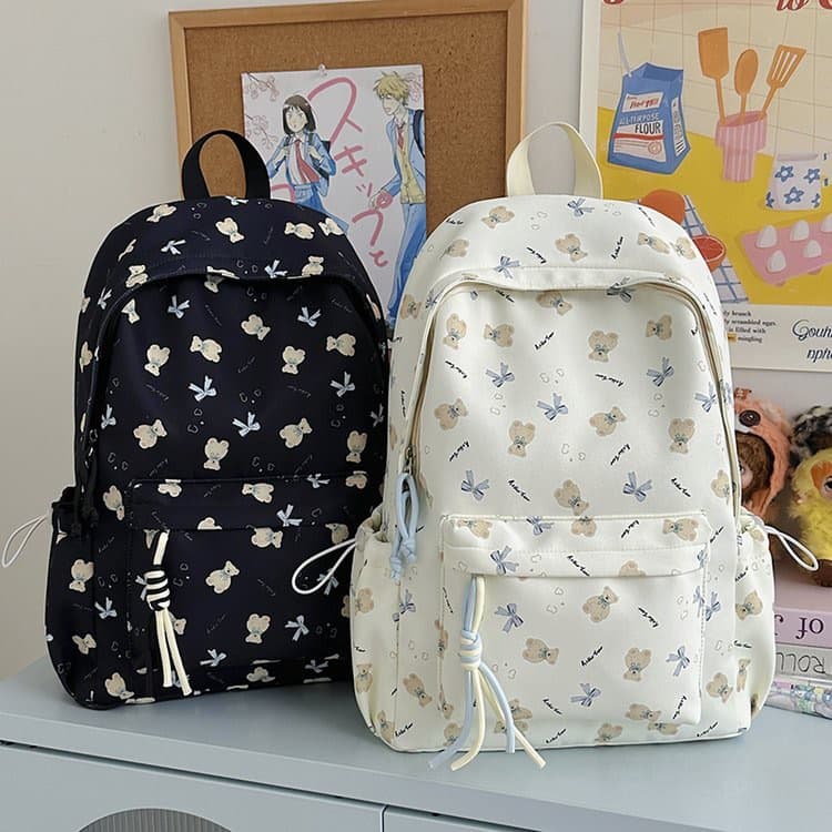 Korean cartoon bear backpack for women, niche design, large capacity, college style student bag, cute and versatile backpack
