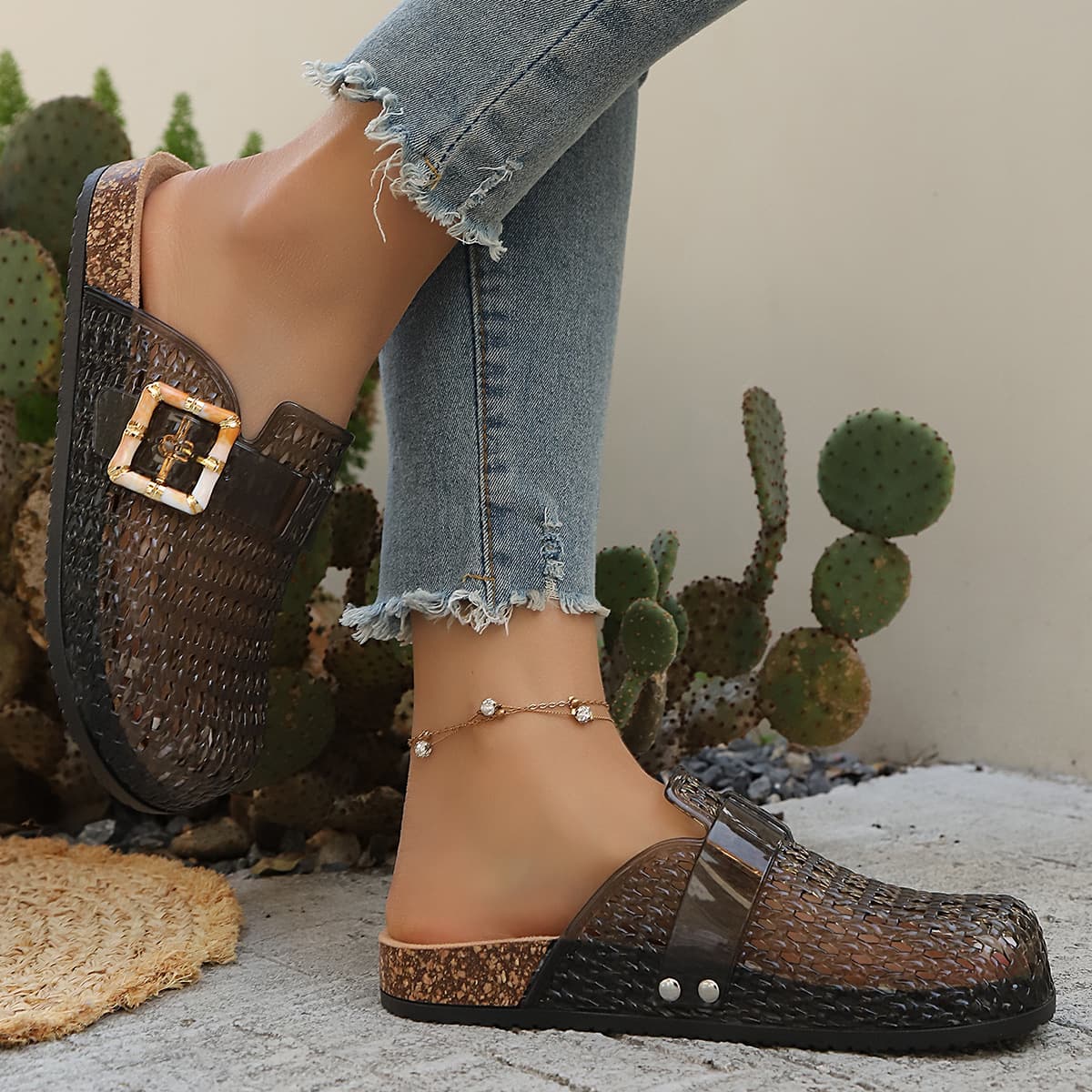 Transparent Crystal Toe-Cap Birkenstock Slippers Women Summer Outdoor 2026 New Flat Shiny Cool Slippers Half Slippers