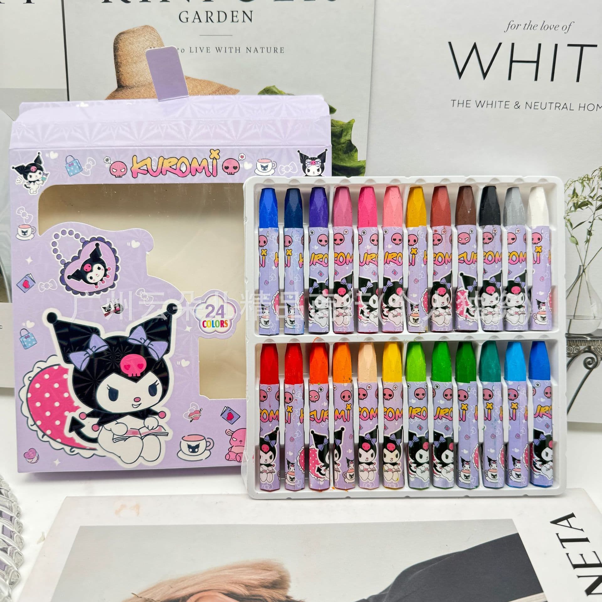 Cartoon Family 24-Color Oil Pastels for Kids, Safe Non-Toxic Coloring Pens, No Mess, Non-Sticky Hands, Drawing Art Supplies