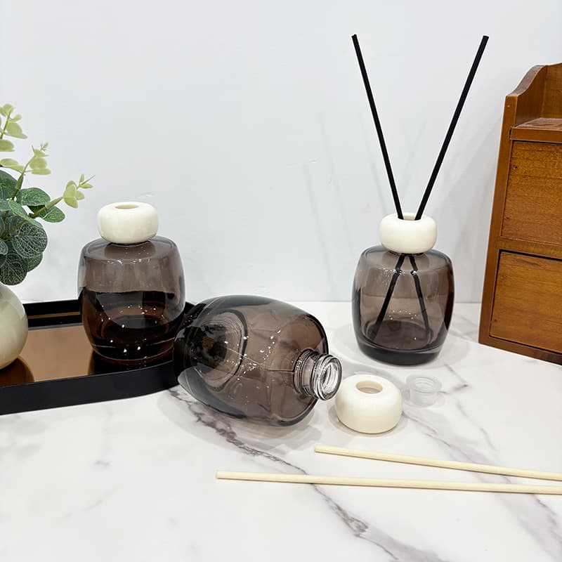 Factory New Wholesale Screw Cap 250ML Gray Aroma Wide Body Glass Empty Bottle for Reed Diffuser Fragrance Bottle