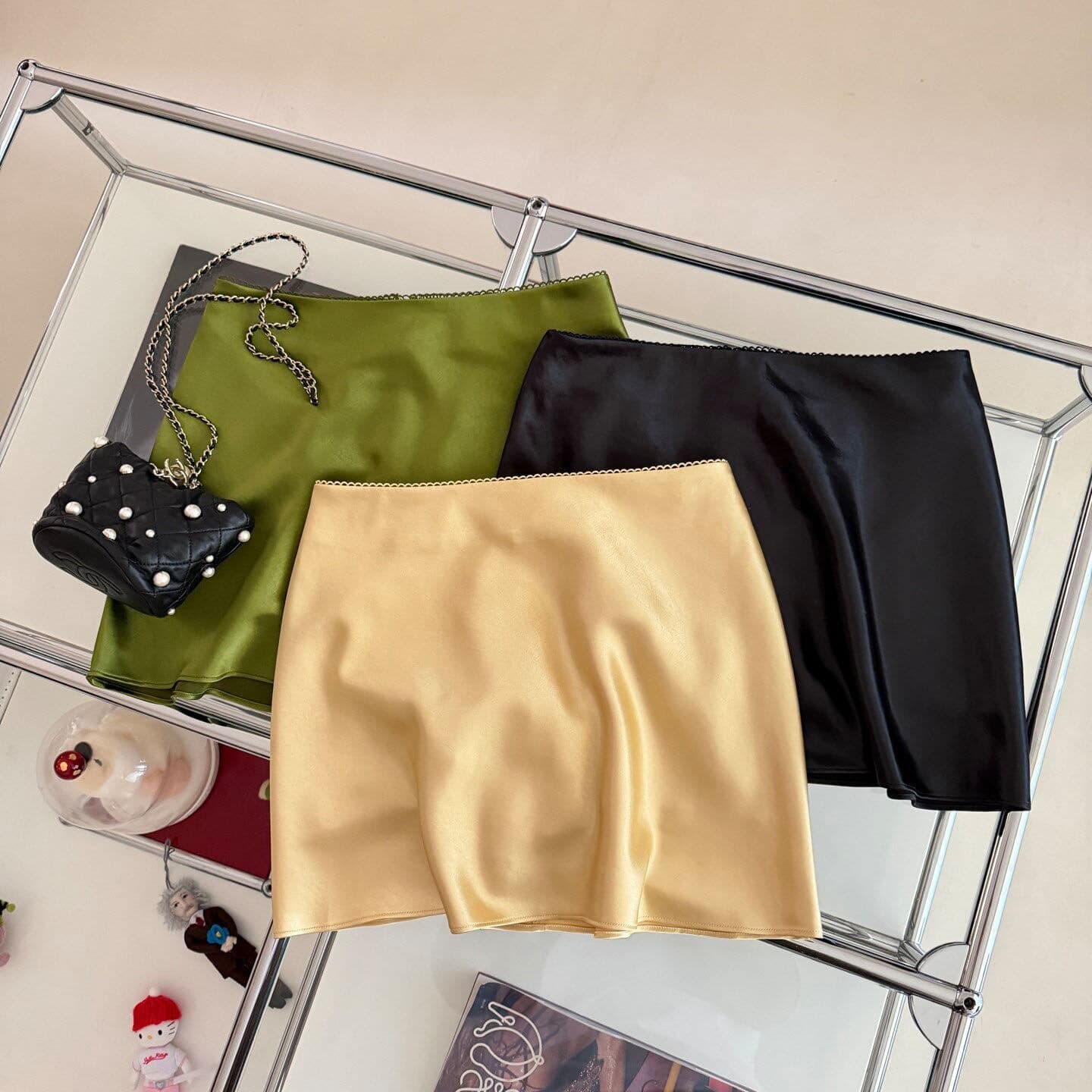 Shenzhen Nanyou 2026 new European style little woman French acetate satin lace fishtail A-line skirt