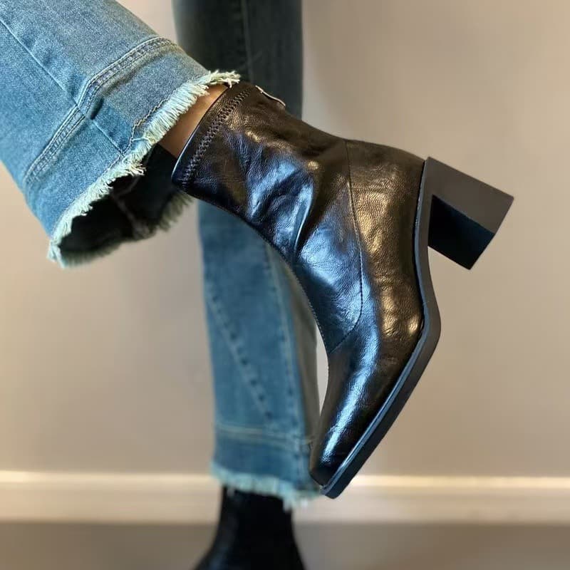 Two Heel Heights Versatile High Heel Chunky Heel Stretch Slimming Boots 2024 Autumn New Back Zipper Short Boots Soft Sole