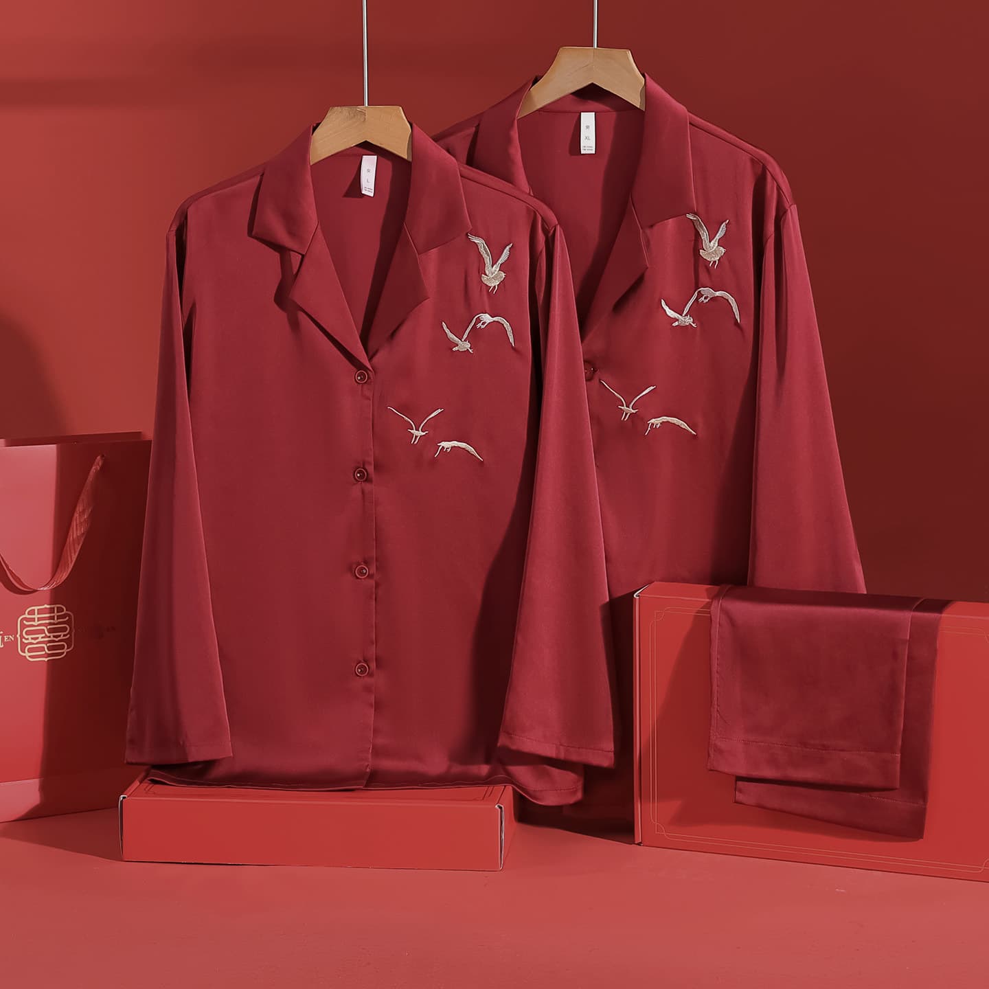 High-End Wedding Pajama Set for Couples, Ice Silk Red Festive Bridal Pajamas for Men and Women, Premium Dowry Suit