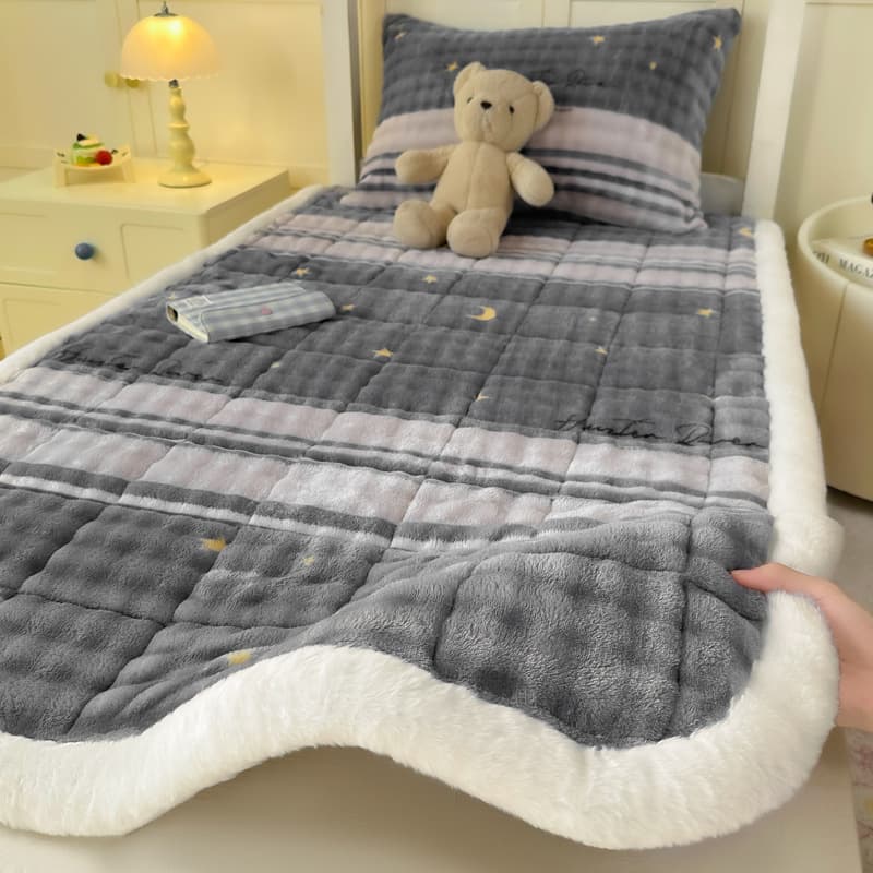 Milk Fleece Mattress for Student Dormitory, Single Extra Thick Machine Washable Waterproof Mattress Pad, Coral Fleece Sheet for Boarding School Use