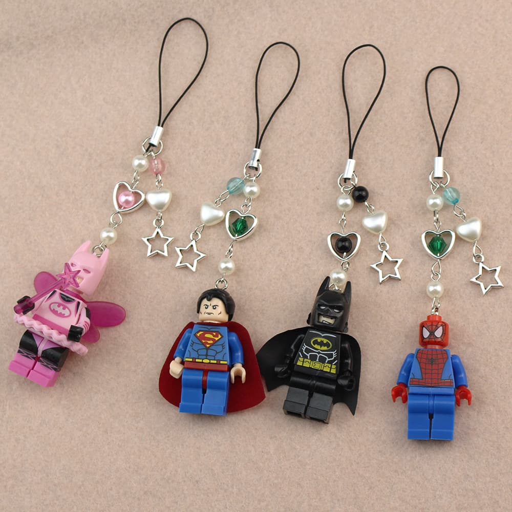 Cross-border hot-selling Justice League Superman Batman mobile phone chain personalized simple bag car key chain pendant