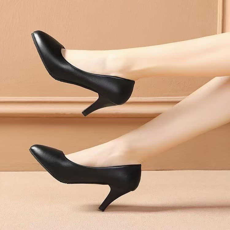 Fashionable, simple, shallow, breathable, versatile high-heeled shoes, black soft leather, professional commuting shoes, women's pointed leather shoes