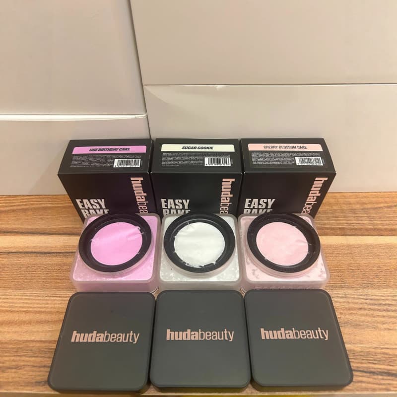 Cross-border HUDA BEAUTY Loose Powder EASY BAKE Setting Powder Concealer 20g