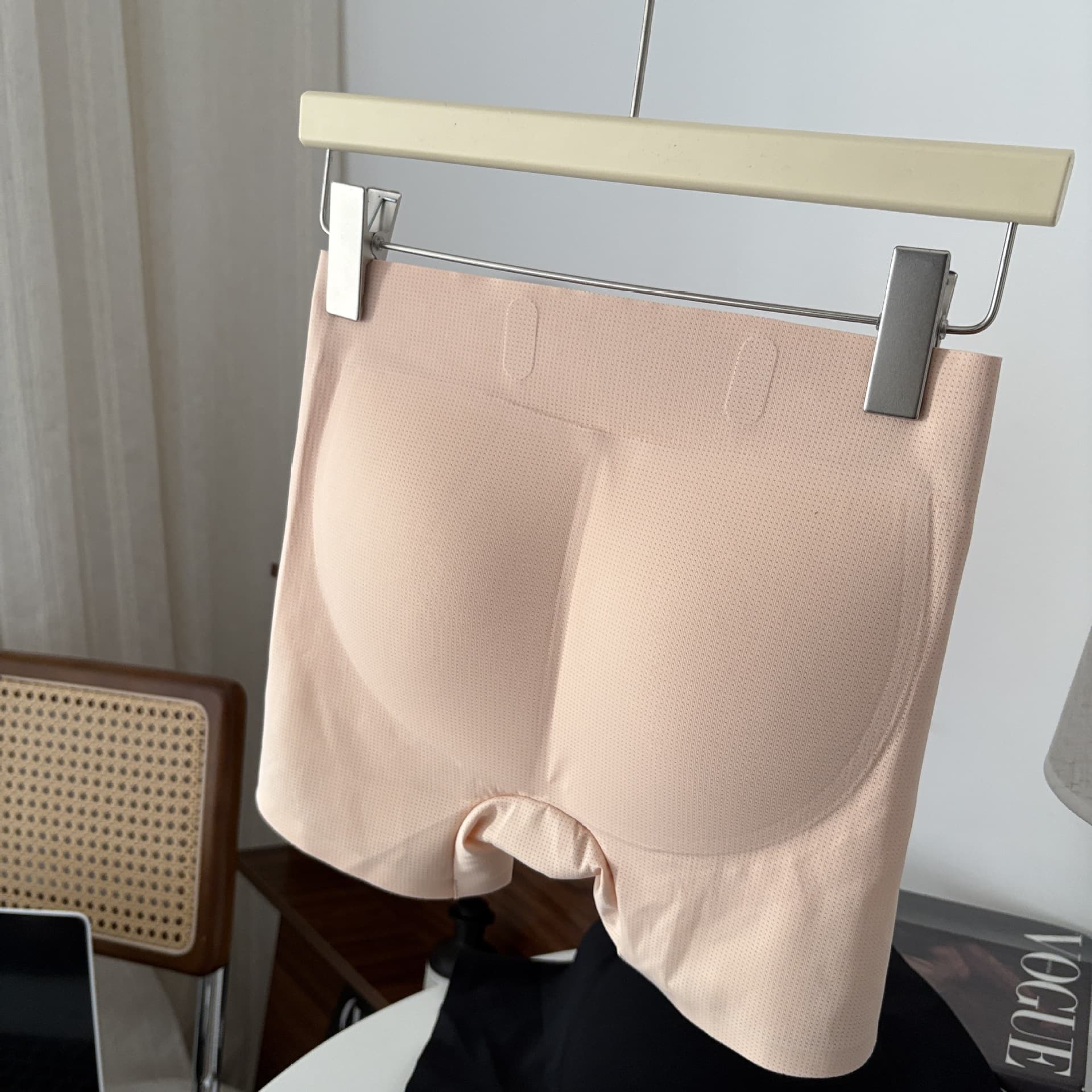 Butt Pad Lifting 6753 Slim Waist Breathable Anti-Exposure Tummy Control Comfortable Seamless Ice Silk Peach Butt Shapewear