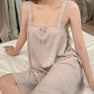 2025 New Style Women's Pajamas French Elegant Jacquard Ice Silk Lace Camisole Nightgown Sweet Girl Homewear