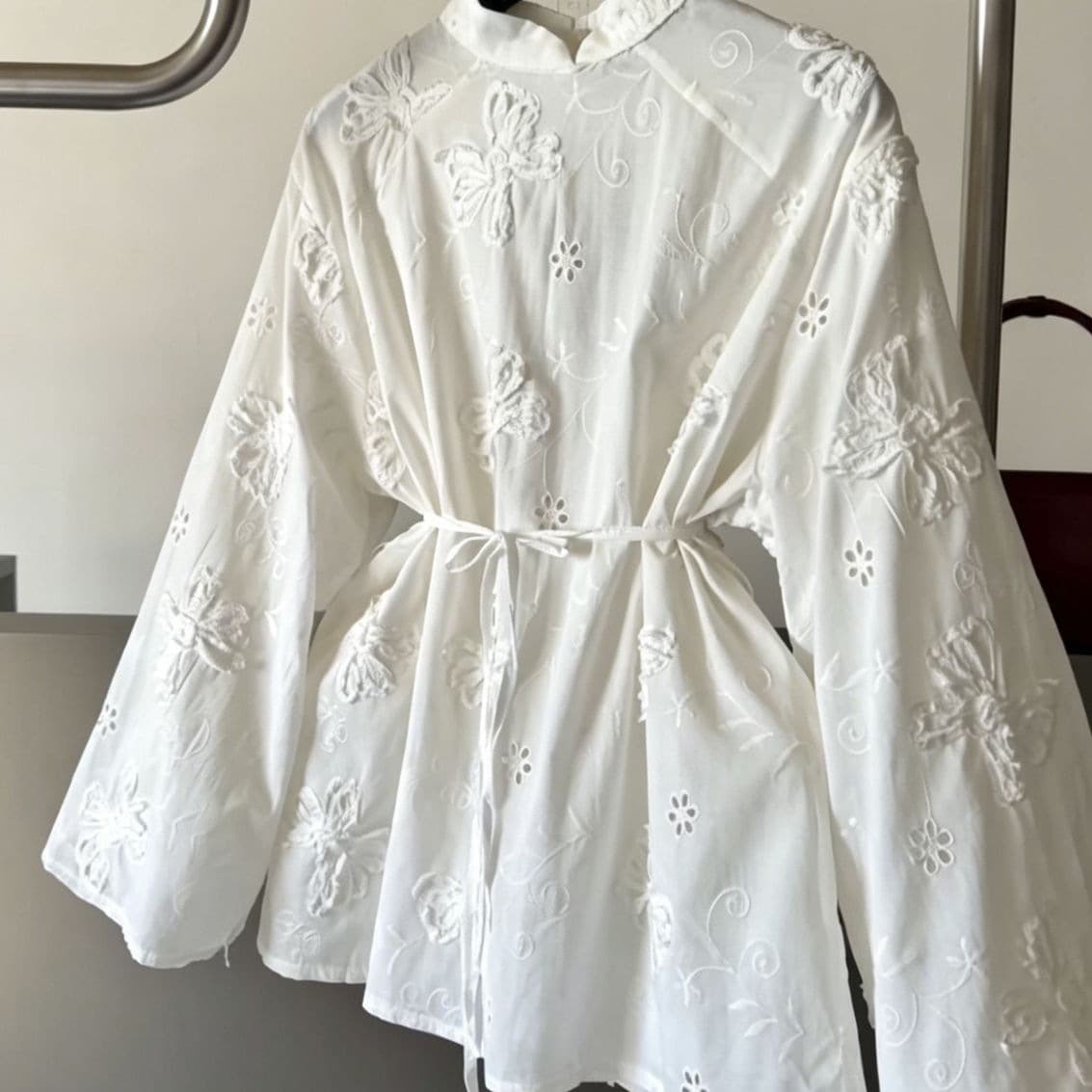 Spring 2026 European and American Amazon Cross-Border Chinese Style Embroidered Waist-Tie Bell-Sleeve Elegant Top