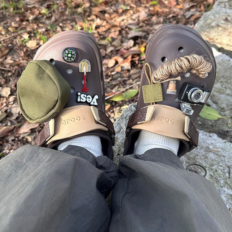Crocs Shoe Charms Camera Rope Camping Gear Shoe Flower DIY Sandals Slippers Decoration Accessories for Men and Women