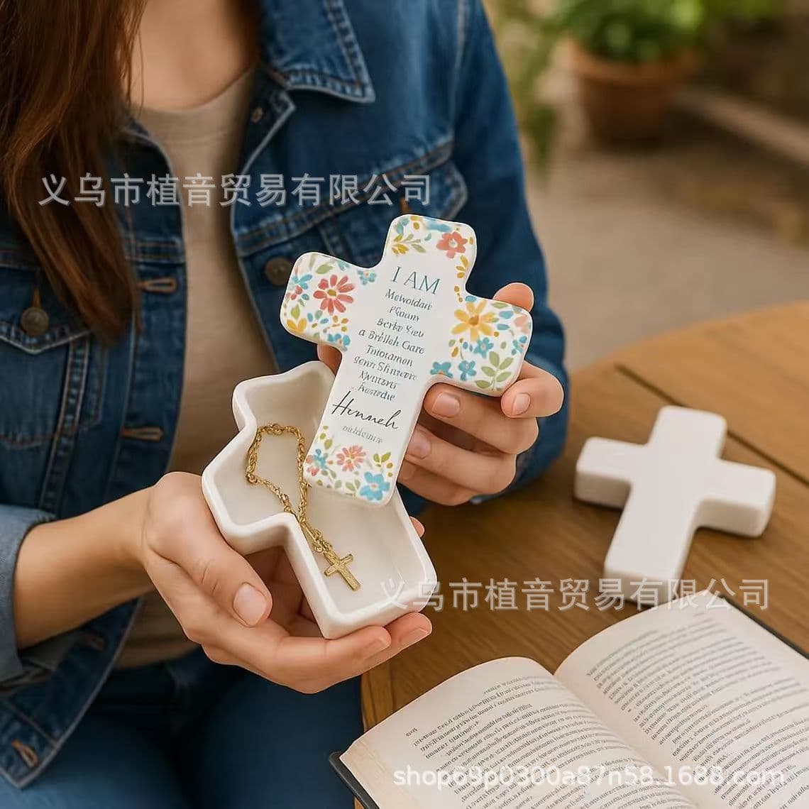 Cross-border Floral Holy Name Personalized Cross Box Memorial Gift for Baptism First Communion Confirmation