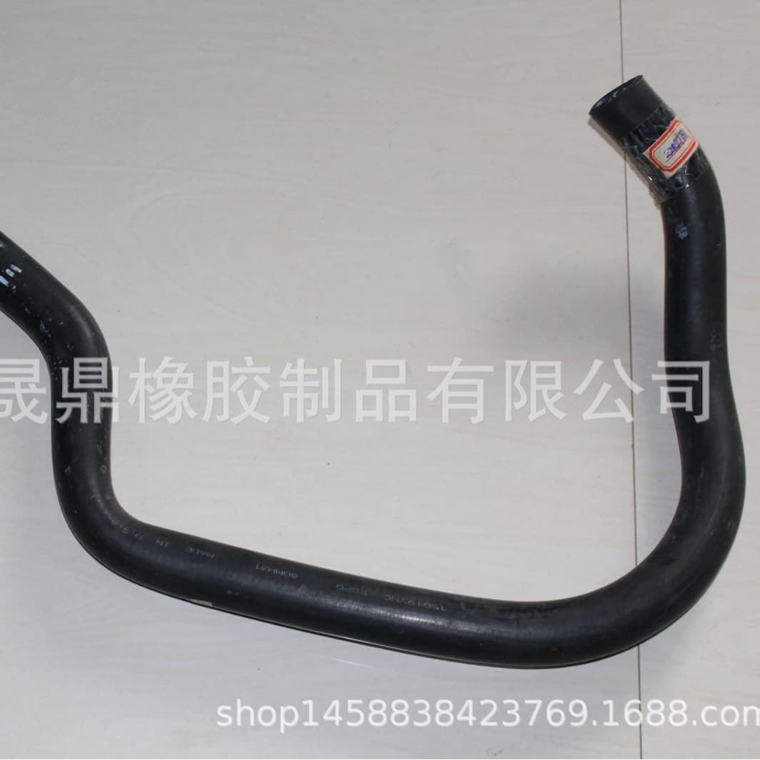 Factory Supply GM Series Escalade Series Radiator Water Pipe Heater Hose 22827731 13157694