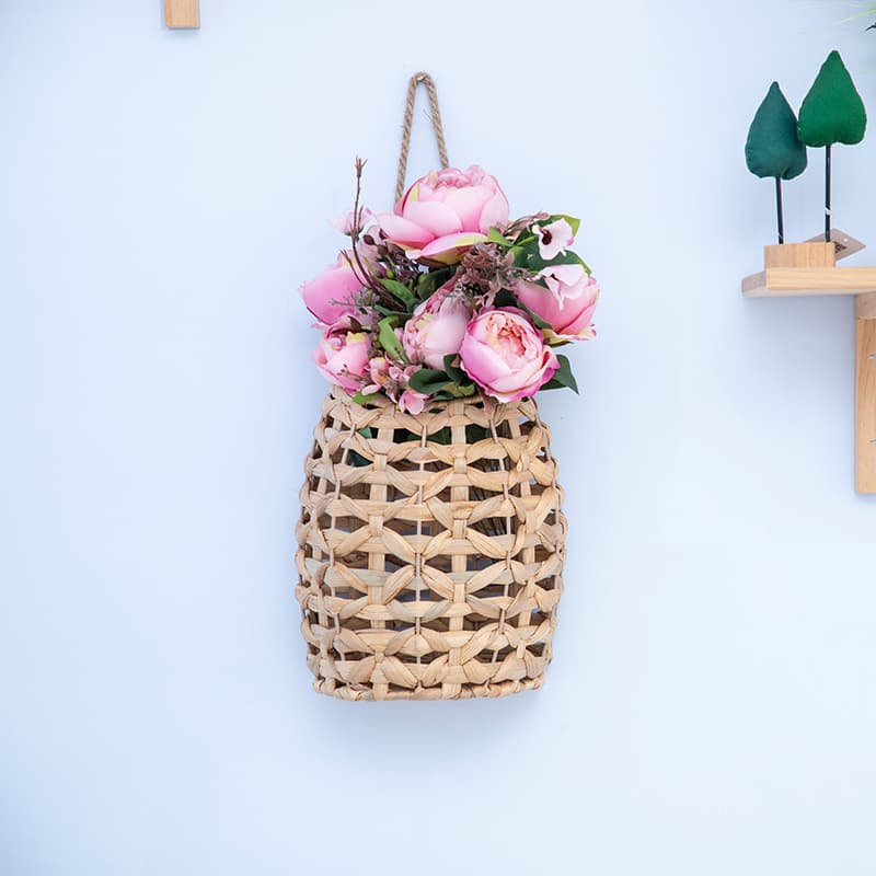 Cross-border Woven Straw Pineapple Storage Basket Wall Hanging Decorative Basket Flower Basket for Homestay Living Room Home Photography Storage Rattan Woven