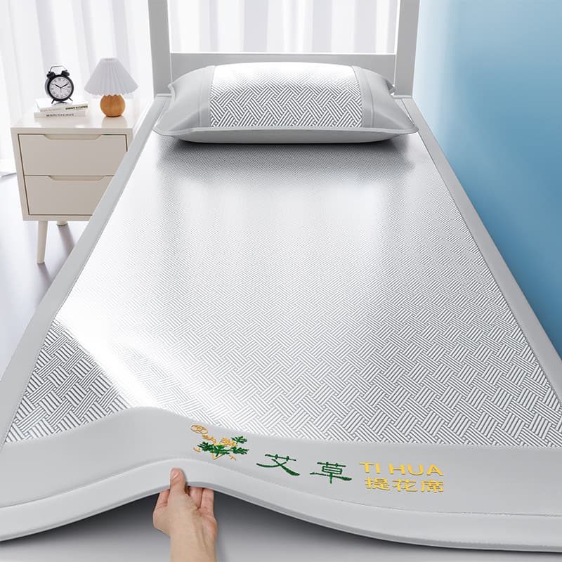 Summer student dorm mugwort ice silk three-piece set, foldable soft mat for single beds, machine washable.