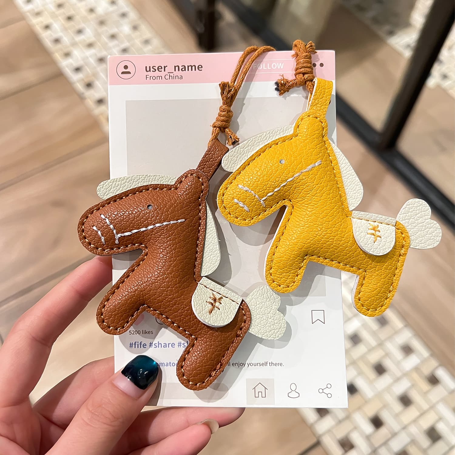 PU Leather Keychain Money Horse Pendant Cute Cartoon Leather Keychain Bag Charm Decoration Key Ring
