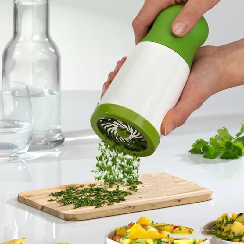 Multifunctional Vegetable Cutter For Home Kitchen Use - High-speed Motor Stainless Steel Blades Large Capacity Container