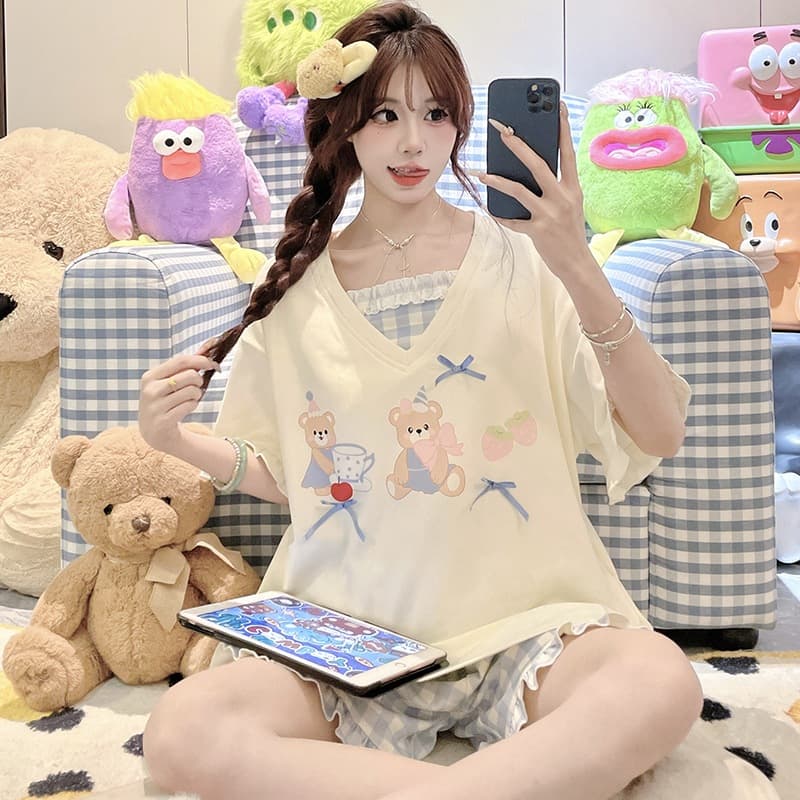 Snot Pig pajamas for women summer new short-sleeved cartoon sweet and cute summer round neck casual home wear set