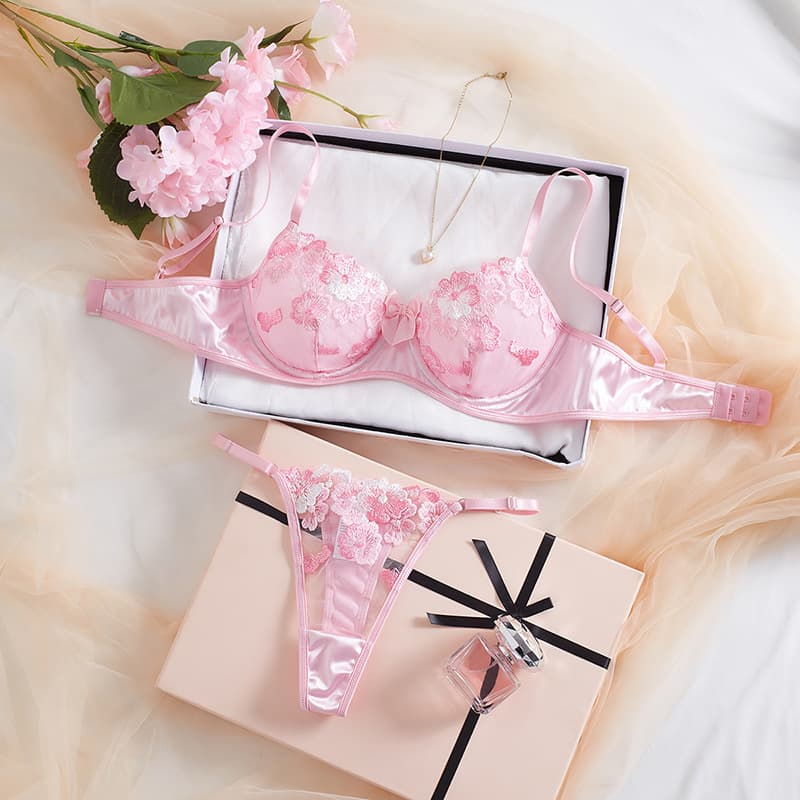 European and American Sexy Suit Fresh Floral Embroidery Bra Set Sexy Amazon Temptation Bra Set