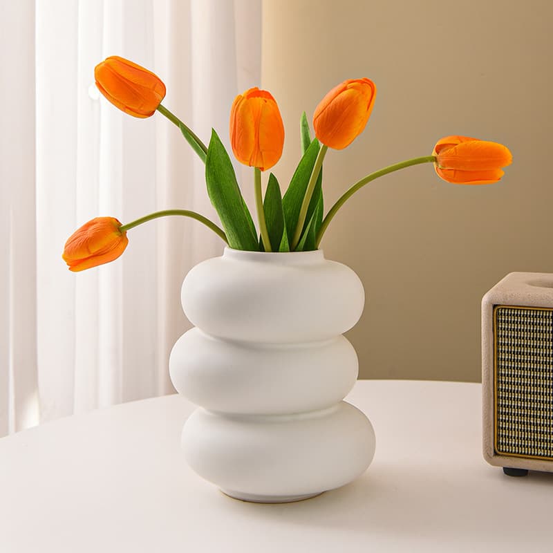 European Ceramic Pure White Donut Vase Living Room Showroom Soft Decoration Creative Vase Flower Vessel Wholesale